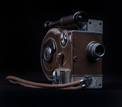 8mm Movie Camera (LeatherCase)