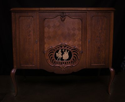 Cabinet-Type Phonograph