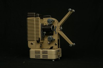 8mm Portable Projector