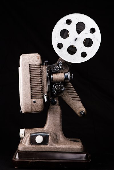 8mm Portable Projector