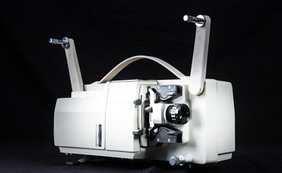 8mm Portable Projector