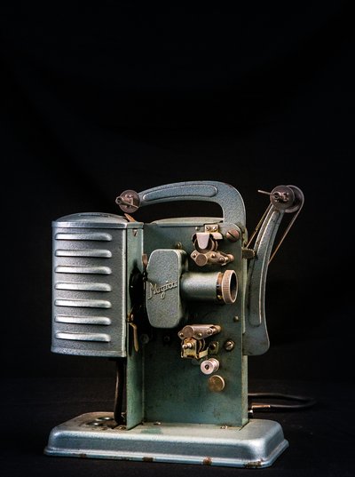 Magica 8mm Projector