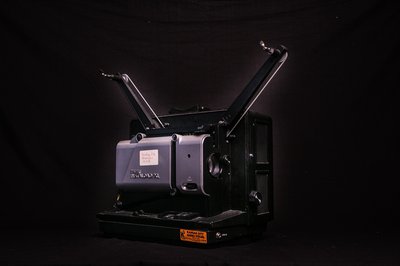 Instaload XL 16mm Projector