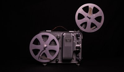 Movilux 16mm Projector