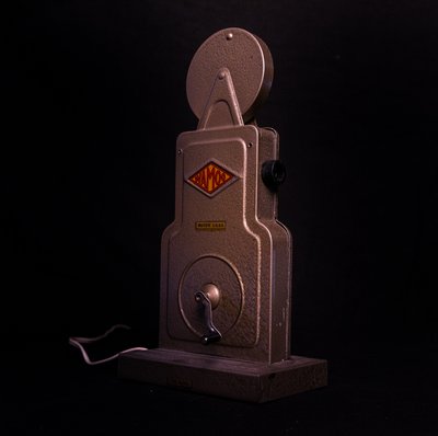 Pathé WAMO Projector