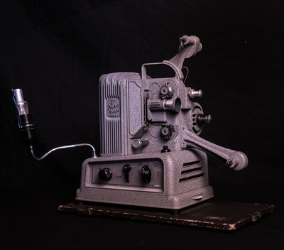 Nizo Lucia Mod. II (8mm)