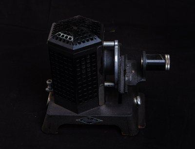 Bolex Projector (Olive)